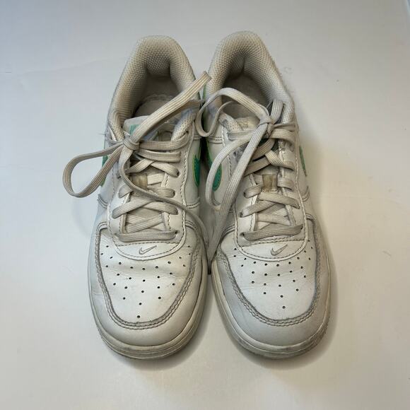 Nike Air Force One Girls Shoes 1.5Y - Picture 3 of 6